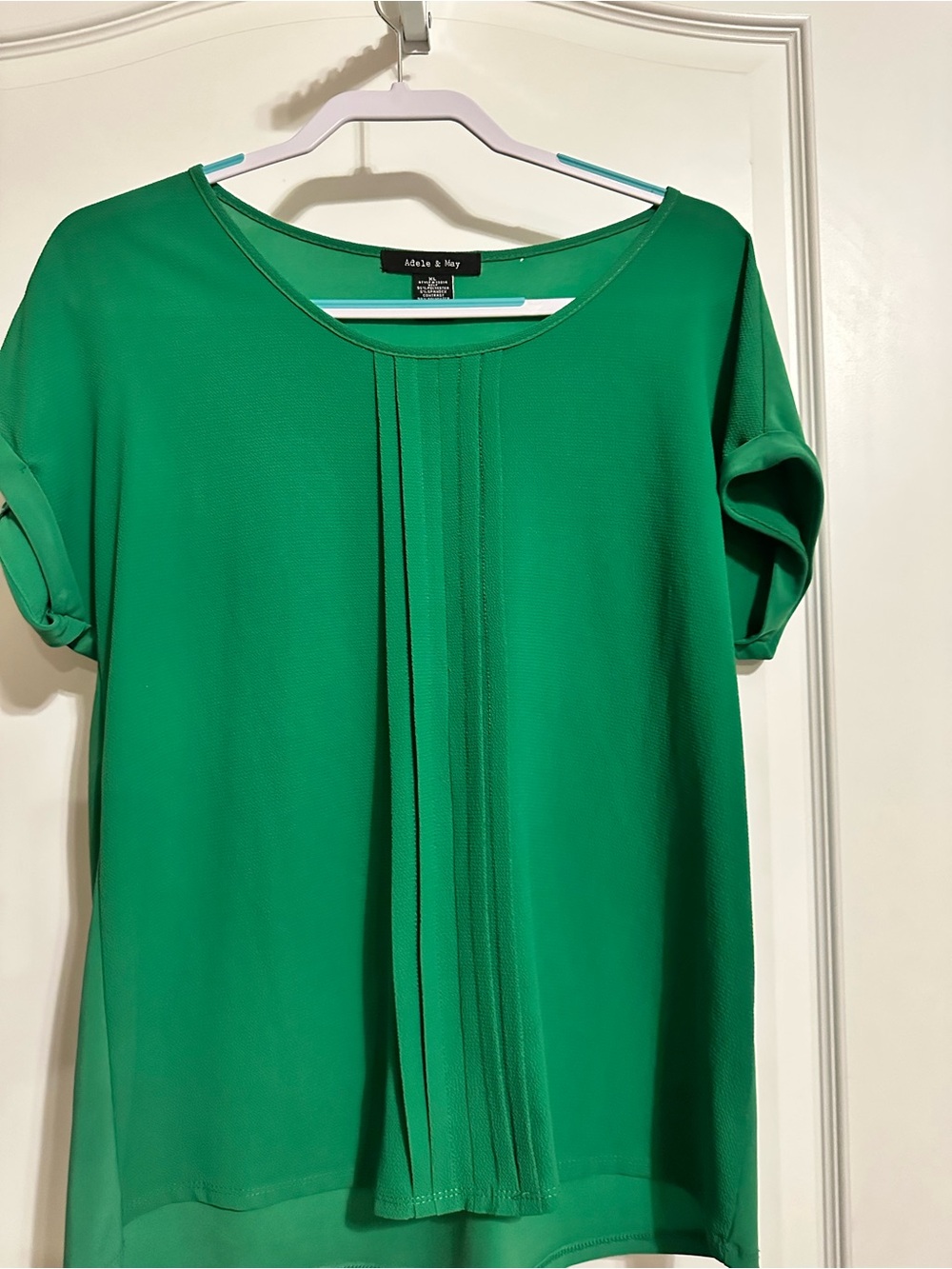 Adele & May Green Short-Sleeve Pleated Front Top
